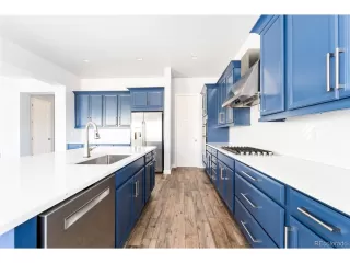 Photo #5: 7827701 Listing