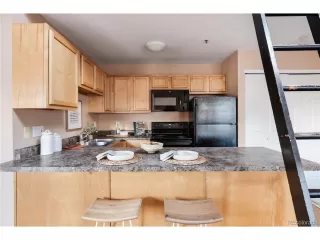 Photo #6: 7829876 Listing