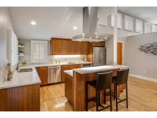 Photo #5: 7833725 Listing