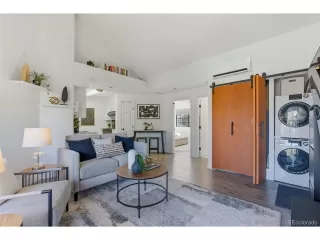 Photo #2: 7835862 Listing