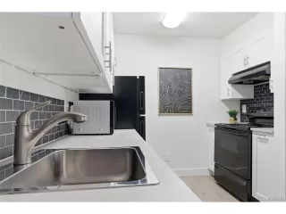 Photo #6: 7835862 Listing