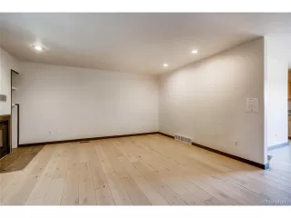 Photo #3: 7855366 Listing