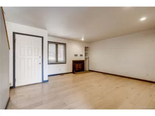 Photo #4: 7855366 Listing