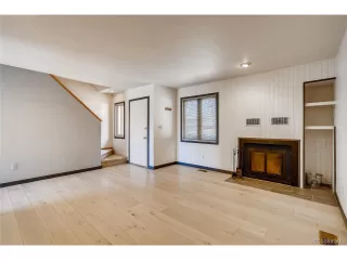 Photo #5: 7855366 Listing