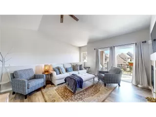 Photo #2: 7885773 Listing