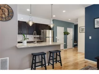 Photo #4: 7891490 Listing