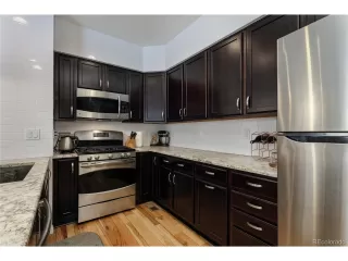 Photo #6: 7891490 Listing