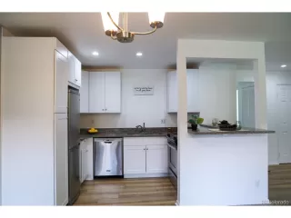 Photo #5: 7896422 Listing 