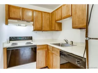 Photo #4: 7904137 Listing