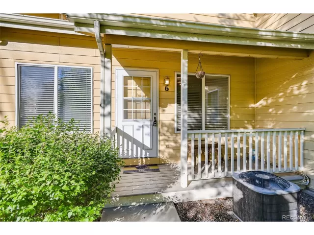 MLS: 7921505 Condo For Sale