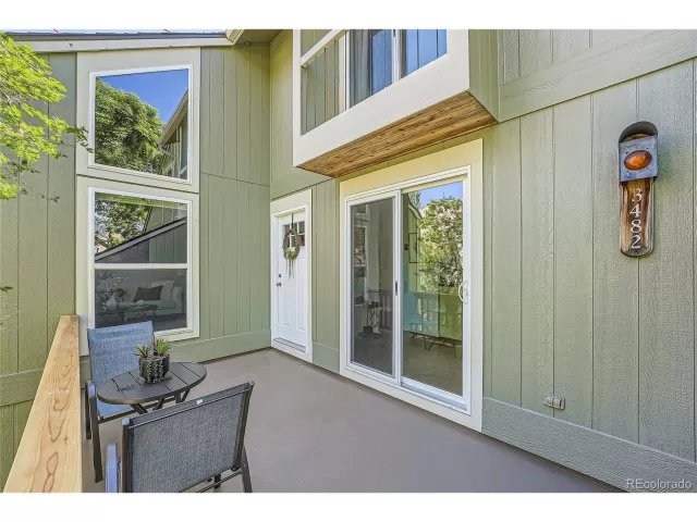 MLS: 7923198 Condo For Sale