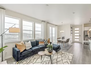 Photo #1: 7933187 Listing