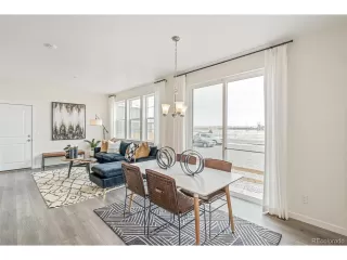 Photo #6: 7933187 Listing