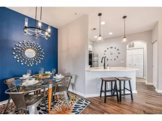 Photo #5: 7957930 Listing