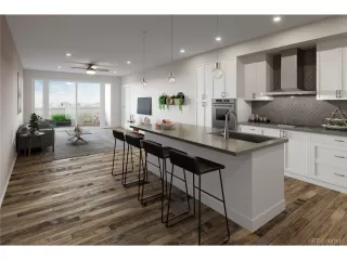 Photo #4: 7966341 Listing