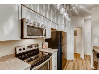 Photo #4: 7968880 Listing 