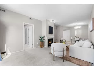 Photo #5: 7969977 Listing 