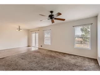 Photo #5: 8010944 Listing