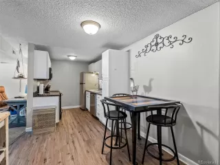 Photo #1: 8011076 Listing