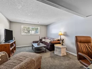 Photo #5: 8011076 Listing