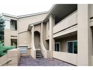 Photo #6: 8028492 Listing