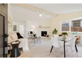 Photo #5: 8037894 Listing