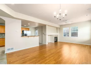 Photo #4: 8059234 Listing