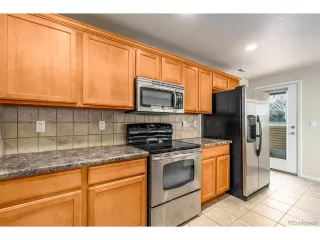 Photo #6: 8059234 Listing