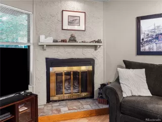 Photo #5: 8068050 Listing