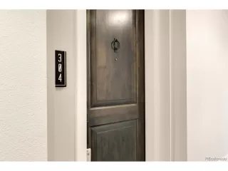 Photo #5: 8079927 Listing