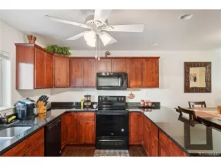 Photo #6: 8094420 Listing 