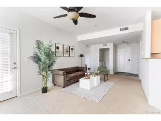 Photo #3: 8113870 Listing