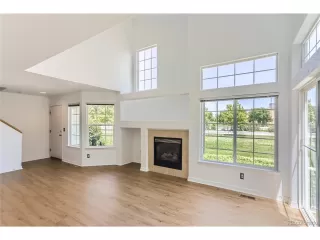 Photo #5: 8125347 Listing