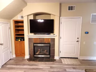 Photo #2: 8126927 Listing