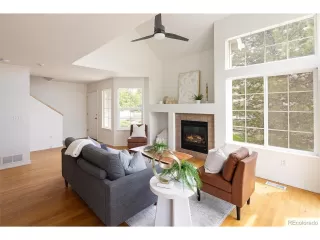 Photo #6: 8127849 Listing