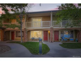 Photo #2: 8129735 Listing 