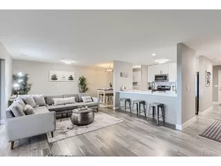 Photo #3: 8132903 Listing 