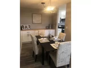 Photo #6: 8132903 Listing 