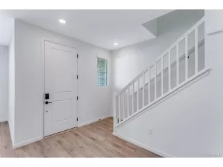 Photo #6: 8138748 Listing