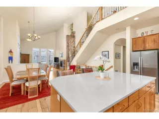 Photo #4: 8184862 Listing