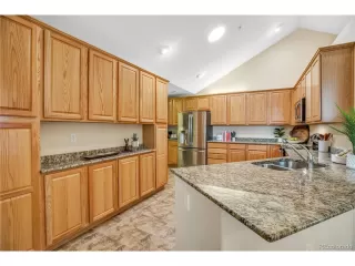 Photo #3: 8209544 Listing