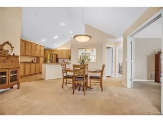 Photo #5: 8209544 Listing