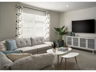 Photo #4: 8210066 Listing