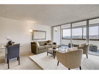 Photo #4: 8229255 Listing