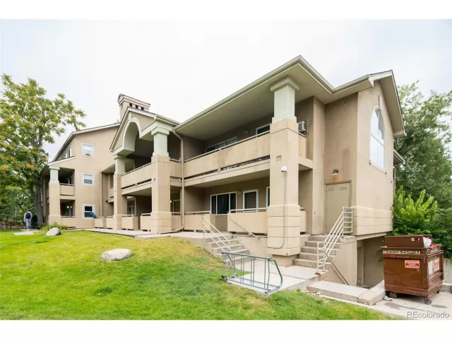 MLS: 8276033 Condo For Sale