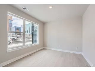 Photo #4: 8301555 Listing