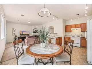 Photo #5: 8304890 Listing