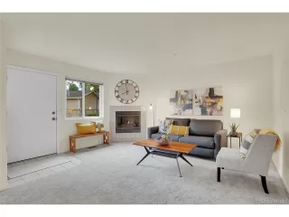 Photo #4: 8306925 Listing