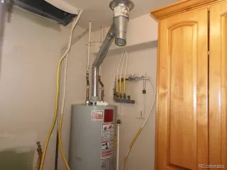 Photo #6: 8313815 Listing