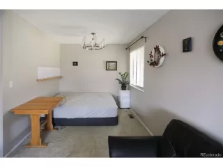 Photo #6: 8314405 Listing